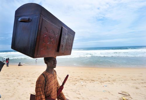 非洲傳統(tǒng)的貨物運(yùn)輸方式