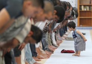 六月初非洲伊斯蘭教國家進入齋月時間，我們在與伊斯蘭教徒打交道時一定不要觸犯忌諱