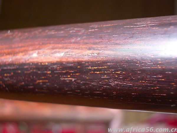 旭洲物流教您如何識(shí)別紅木