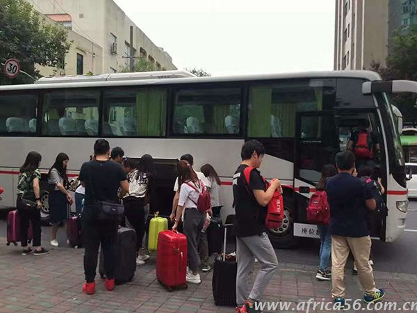 旭洲物流企業(yè)出行游成都，享美食，觀美景，嘆人生