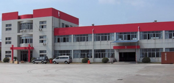 旭洲物流倉(cāng)庫(kù)風(fēng)采 旭洲物流擁有四萬(wàn)平方米的倉(cāng)庫(kù)面積