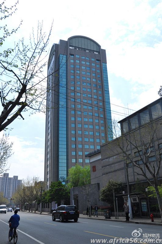 旭洲物流辦公的大樓