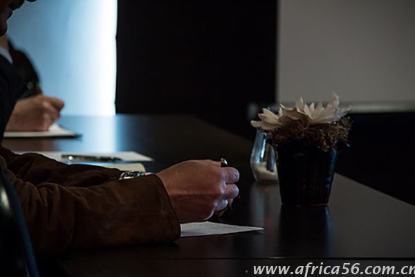 和埃及客戶做生意需要注意的二三事_旭洲物流