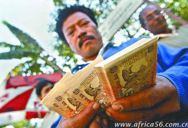 在抱怨人民幣貶值前，看看這些貨幣你或許就得到安慰了