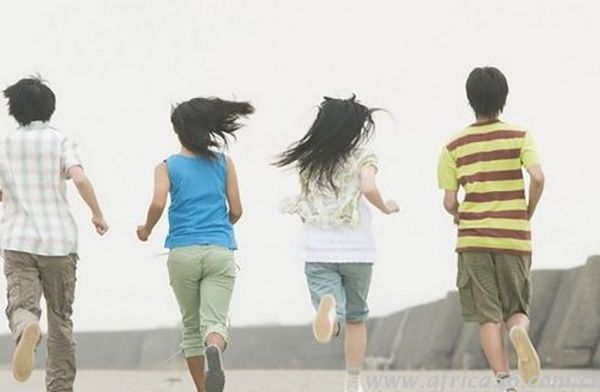 旭洲物流雖然只是個國際貨運代理，但是分分鐘教你做人！