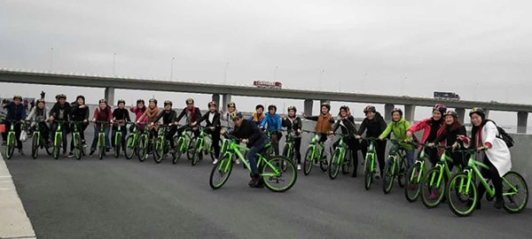 熔煉團(tuán)隊(duì)，迎接未來，用更好的旭洲物流回報(bào)您的信賴