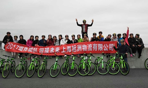 熔煉團(tuán)隊(duì)，迎接未來，用更好的旭洲物流回報(bào)您的信賴