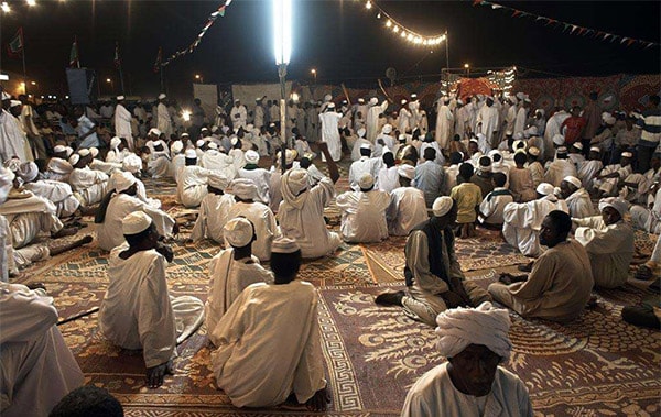 旭洲物流根據(jù)我們?cè)诜侵藓＿\(yùn)23年的國(guó)際貨代經(jīng)驗(yàn)，為你們分享開(kāi)發(fā)阿爾及利亞客戶的注意事項(xiàng)以及出口阿爾及利亞收匯問(wèn)題。