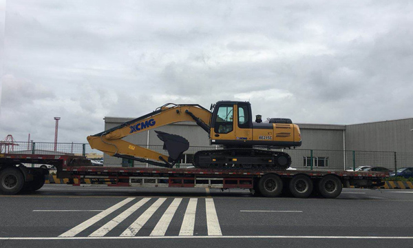 挖掘機(jī)車輛出口_非洲海運(yùn)_旭洲物流 挖掘機(jī)車輛出口_非洲海運(yùn)_旭洲物流