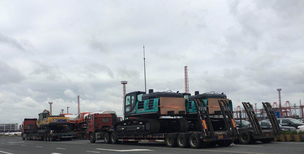 挖掘機(jī)車輛出口_非洲海運(yùn)_旭洲物流 挖掘機(jī)車輛出口_非洲海運(yùn)_旭洲物流