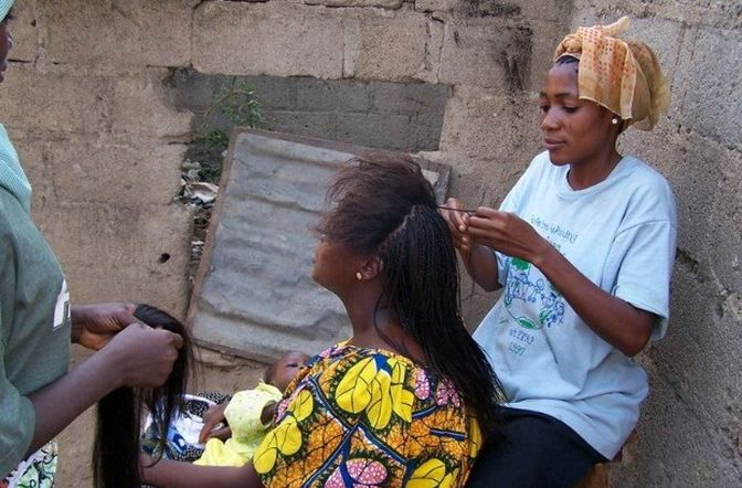 非洲進(jìn)口最多的產(chǎn)品有哪些？_假發(fā)出口_非洲海運_旭洲物流