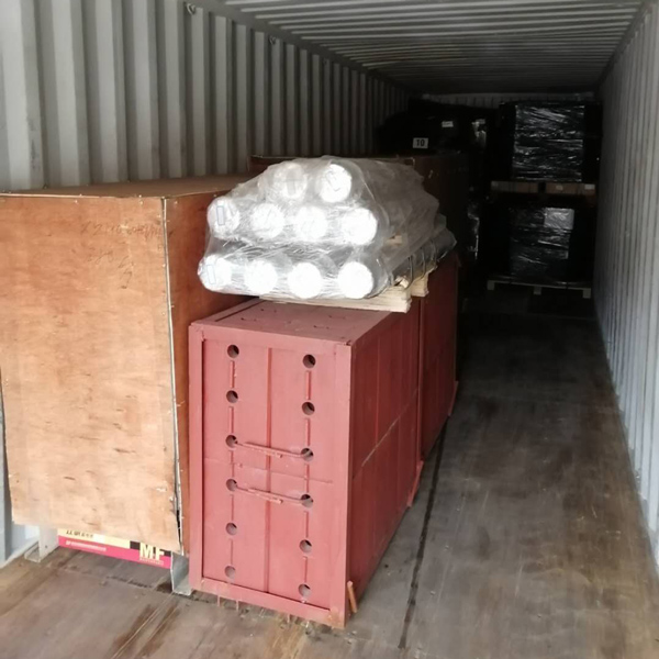 破碎機配件出口到非洲烏干達